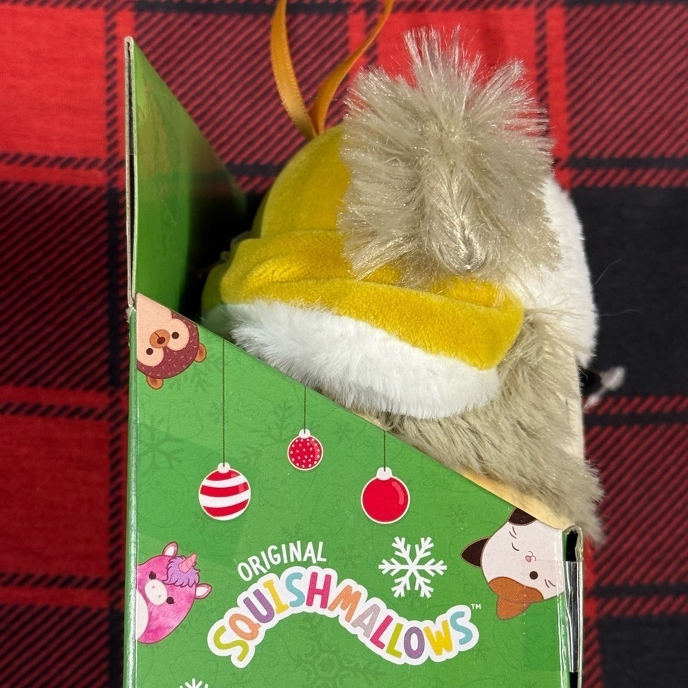 Squishmallow Christmas Ornament Yeti Dray BRAND NEW in Box - Picture 6 of 9